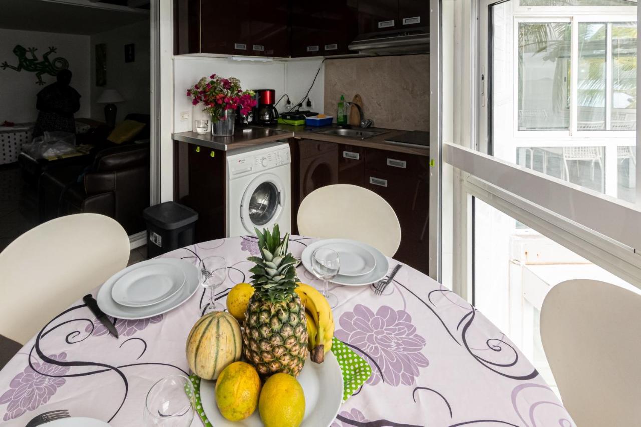 Studio En Duplex , Face A La Mer Le Gosier  Exterior photo